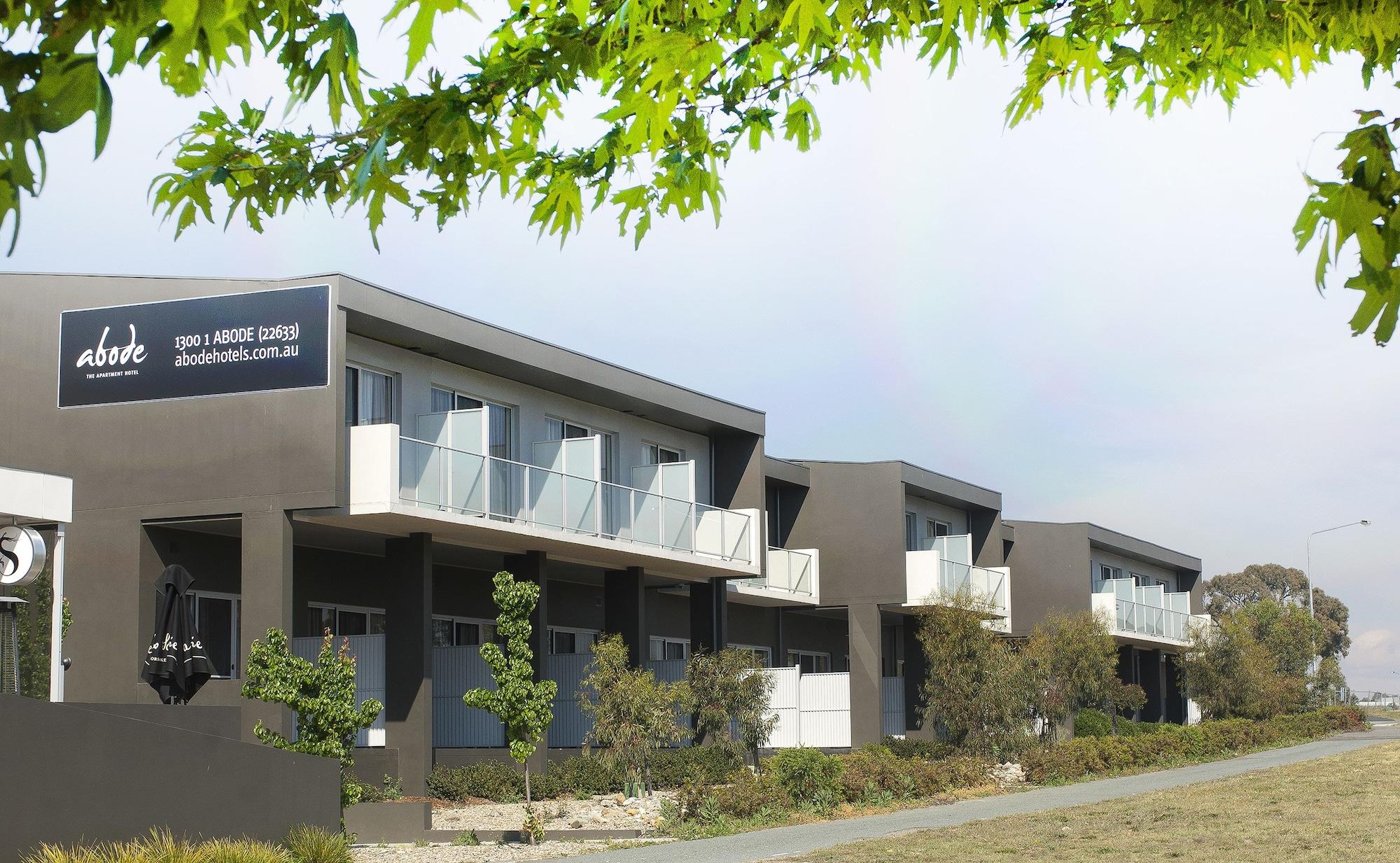Abode Gungahlin Aparthotel Canberra Exterior photo