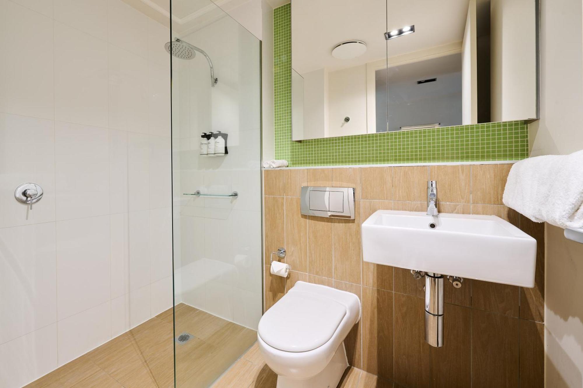Abode Gungahlin Aparthotel Canberra Exterior photo