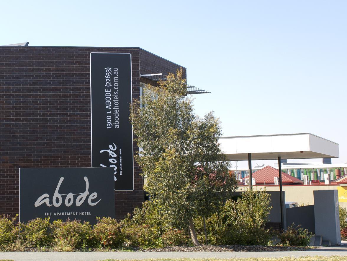 Abode Gungahlin Aparthotel Canberra Exterior photo