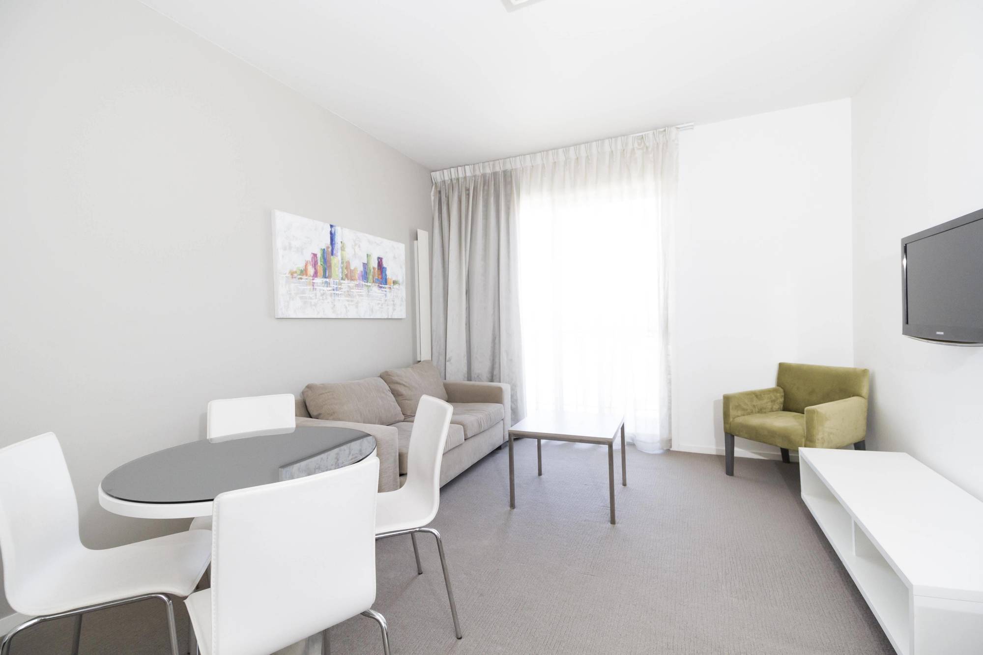 Abode Gungahlin Aparthotel Canberra Exterior photo