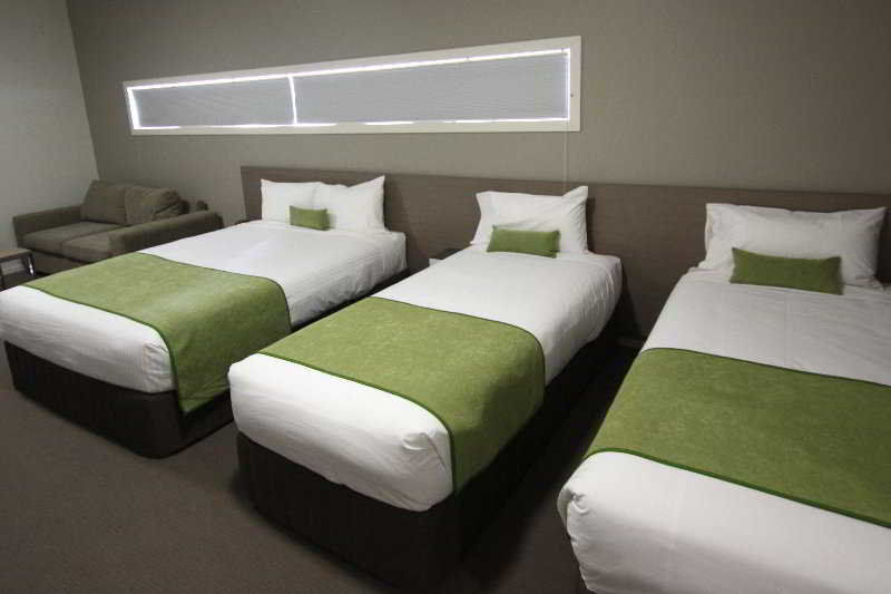 Abode Gungahlin Aparthotel Canberra Exterior photo